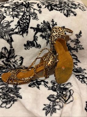 Leopard Print Strappy Women's Salsa/Bachata Heels - Tan Leopard